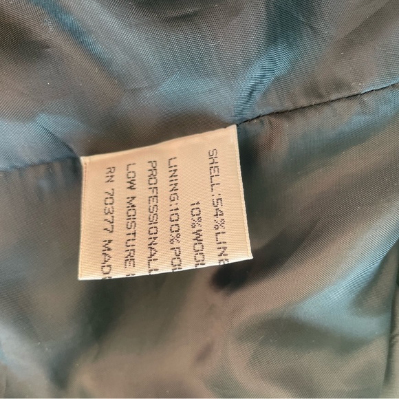 Cellini Collection Grey Plaid Blazer • Size XL - Picture 6 of 7